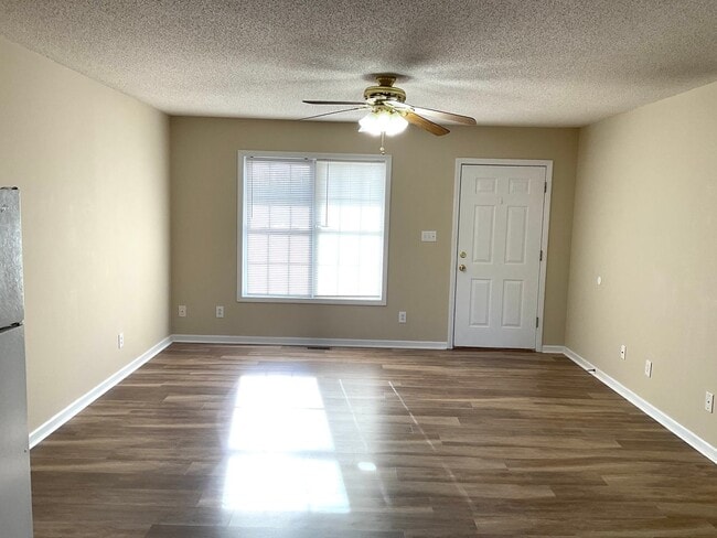 3881 King Wilkinson Rd in Lincolnton, NC - Building Photo - Building Photo