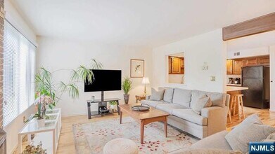119 Macleish Ct in Mahwah, NJ - Building Photo - Building Photo