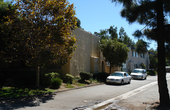 Villas At Casa De Oro Apartments in Spring Valley, CA - Building Photo - Building Photo