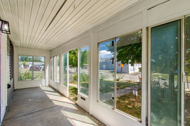 2367 Jefferson Ave in Columbus, OH - Building Photo - Building Photo