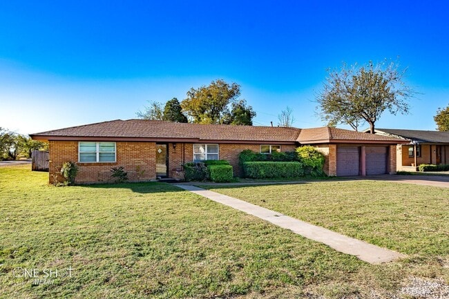 property at 509 S 8th