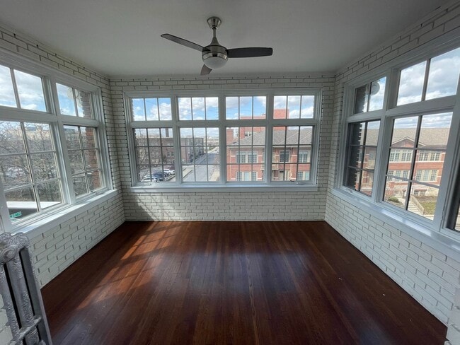 Large 3 Bedroom in Herron Morton 2200/Sq. Ft. in Indianapolis, IN - Building Photo - Building Photo