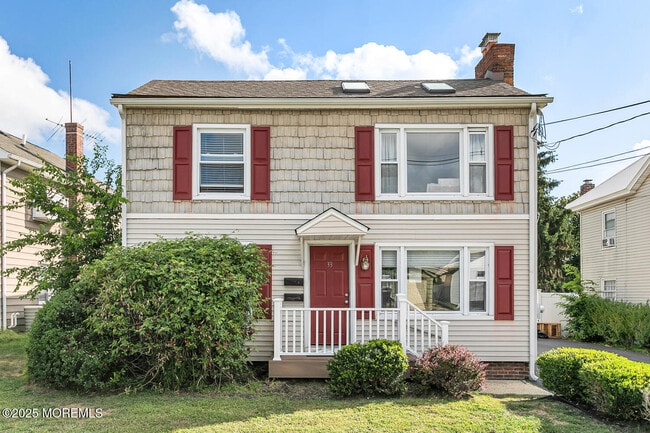 property at 33 Prospect Ave