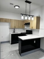 196 Scheerer Ave, Unit 3 in Newark, NJ - Building Photo