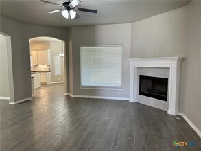 620 Holstein Dr in Belton, TX - Building Photo - Building Photo
