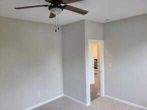 2345 N Kenwood Ave in Indianapolis, IN - Building Photo - Building Photo