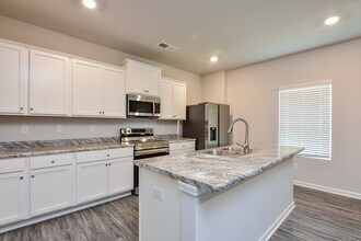 2331 Danielle Blvd in Conyers, GA - Building Photo - Building Photo