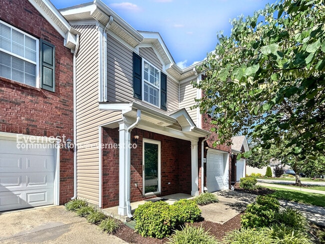 property at 102 Antler Ridge Cir