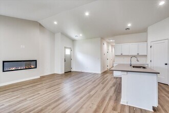 2009 Melody Ln in Goddard, KS - Building Photo - Building Photo