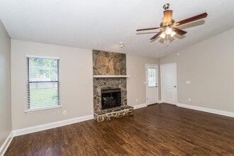 2221 Alderney Ct in Middleburg, FL - Building Photo - Building Photo