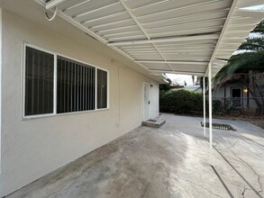 322 La Paloma St in Redlands, CA - Building Photo - Building Photo