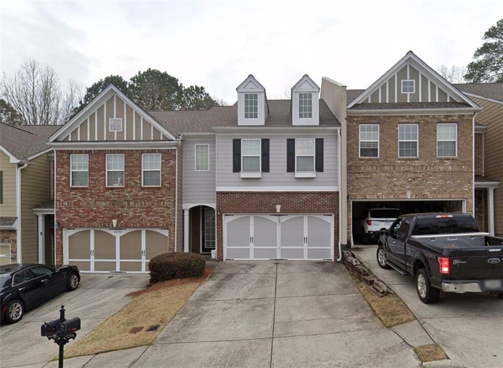 2634 Pierce Brennen Ct NE in Lawrenceville, GA - Foto de edificio