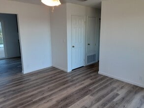 750 Crosby Ln in Red Bluff, CA - Building Photo - Building Photo