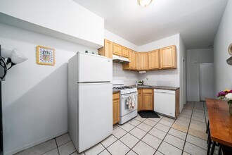 324 Monroe St in Hoboken, NJ - Building Photo - Building Photo