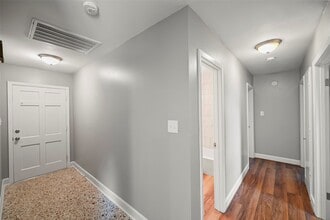 209 Moss Hill Ln in Conroe, TX - Building Photo - Building Photo