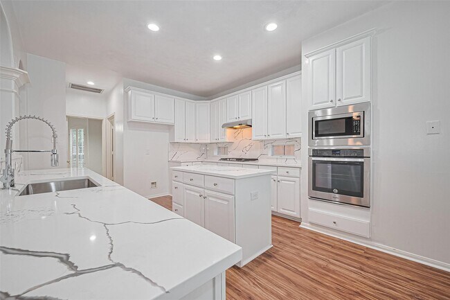 2927 Cambry Crossing Ct