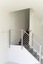 10429 SW 118th Ave in Miami, FL - Building Photo - Building Photo