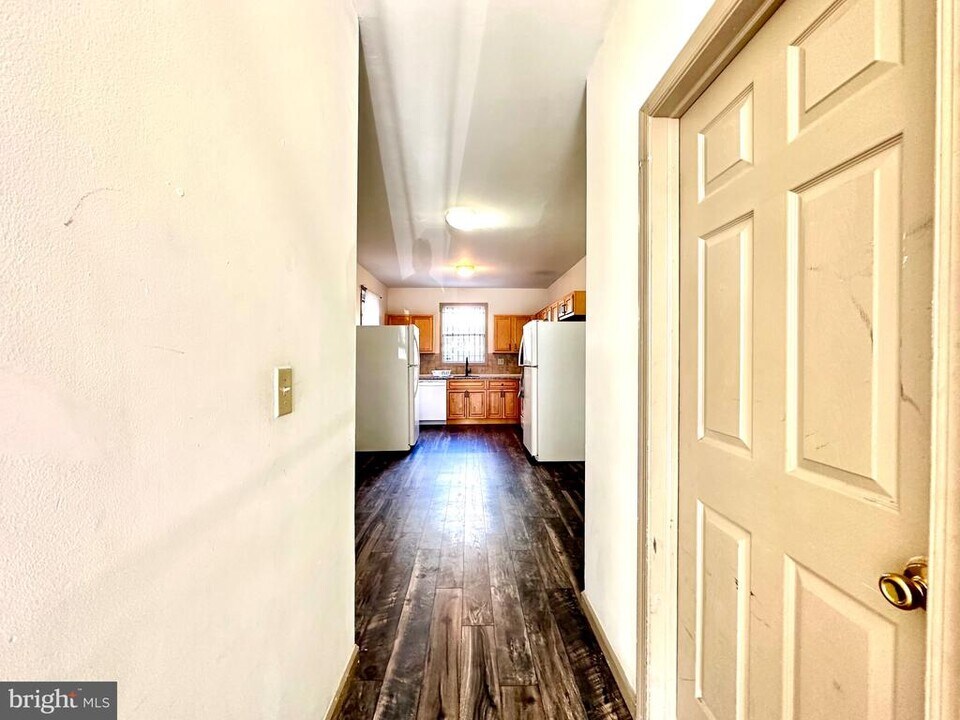 2156 N Carlisle St in Philadelphia, PA - Building Photo