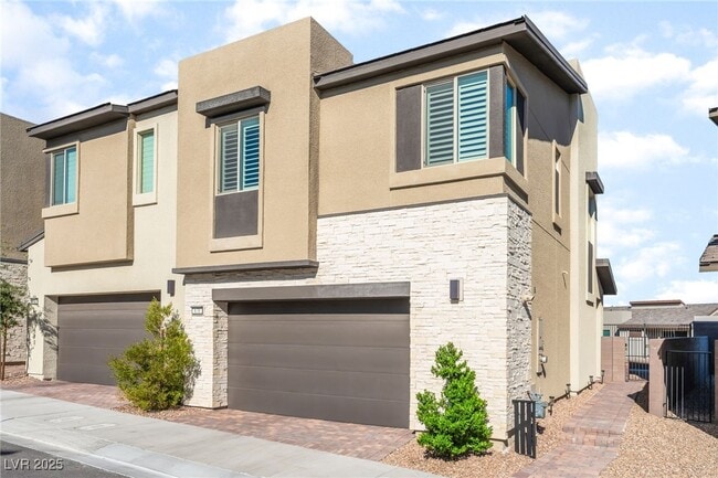 670 Infinity Rdg St