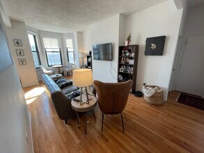 30 Isabella St in Boston, MA - Foto de edificio - Building Photo