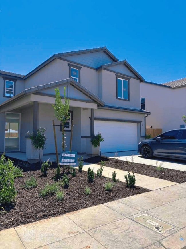 property at 1176 Dana Rd W