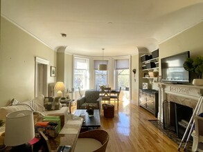 362 Commonwealth Avenue, Unit 2B in Boston, MA - Building Photo - Building Photo
