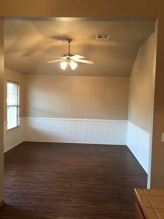 17317 Bronze Ln in Edmond, OK - Building Photo