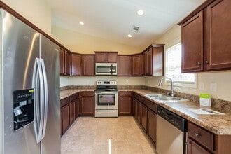 323 Trailside Dr in Dallas, GA - Building Photo - Building Photo