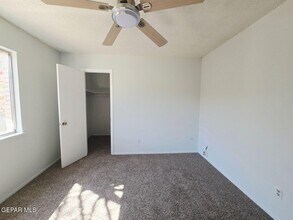 6625 Escondido Dr in El Paso, TX - Building Photo - Building Photo