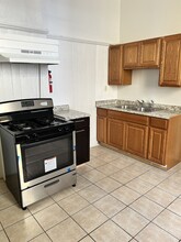 2427 S Robertson St, Unit 2427 in New Orleans, LA - Building Photo - Building Photo