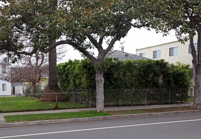 1438 11th St in Santa Monica, CA - Foto de edificio - Building Photo