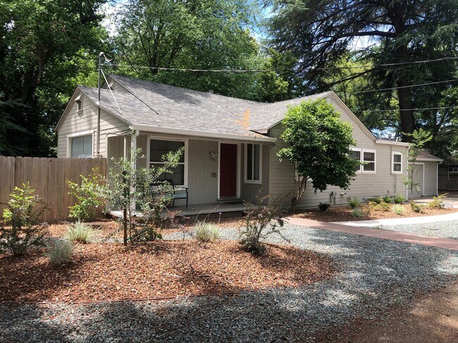 property at 1027 Warner St
