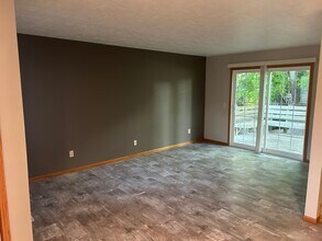 2109 S Holt Ave in Sioux Falls, SD - Building Photo - Building Photo