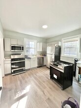 49 Forbes St in Boston, MA - Foto de edificio - Building Photo