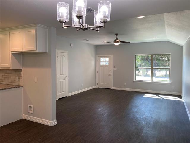 707 W Murray St in Denison, TX - Building Photo - Building Photo