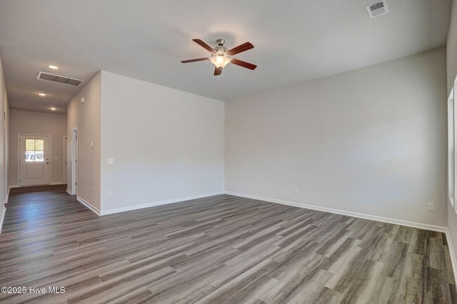 3133 Burberry Ln SW in Shallotte, NC - Building Photo - Building Photo