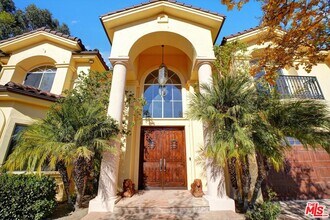 13045 Ripple Creek Ln in Santa Rosa Valley, CA - Building Photo - Building Photo