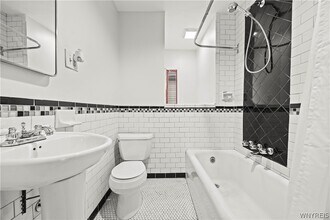 411 Breckenridge St in Buffalo, NY - Foto de edificio - Building Photo