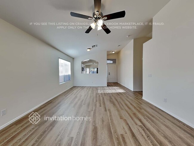 8736 E Obispo Ave in Mesa, AZ - Building Photo - Building Photo