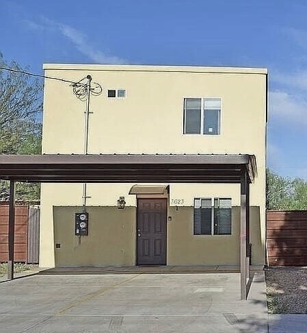 property at 3623 E Bellevue St