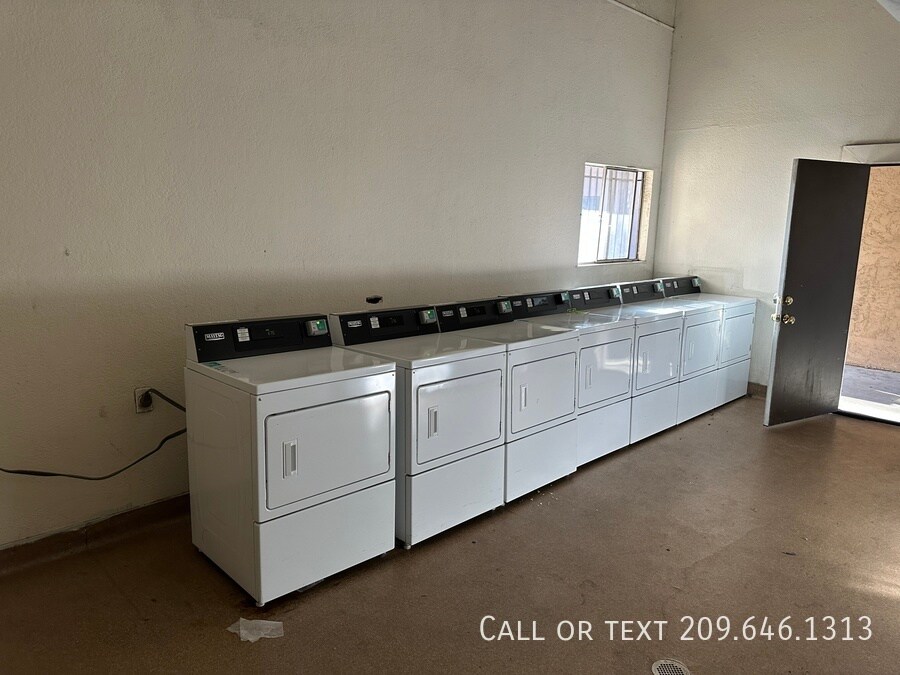 4332 Pacific Ave-Unit -22 in Stockton, CA - Building Photo