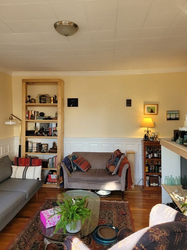 7 Craigie Terrace in Somerville, MA - Building Photo - Building Photo