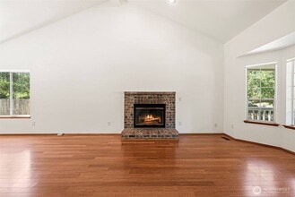 3106 32nd Ave Ct SE in Puyallup, WA - Building Photo - Building Photo