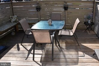 11768 Indian Ridge Rd in Reston, VA - Building Photo - Building Photo