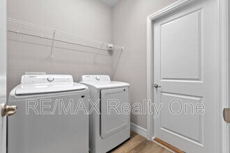 836 E Weldon Ct in Citrus Springs, FL - Building Photo - Building Photo