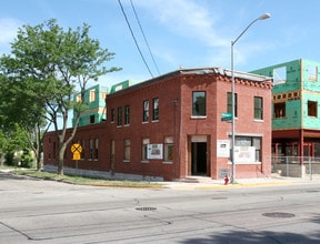 Livingston Condominiums in Madison, WI - Foto de edificio - Building Photo