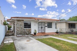 5726 SW 20th St in Miami, FL - Building Photo