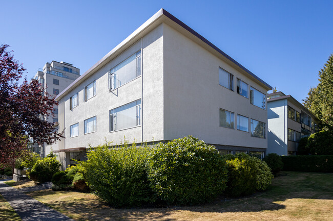 2309 43rd Av W in Vancouver, BC - Building Photo - Building Photo