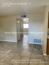 13205 Mountain Rd NE in Albuquerque, NM - Building Photo - Building Photo