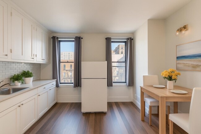 property at 1111 Washington St